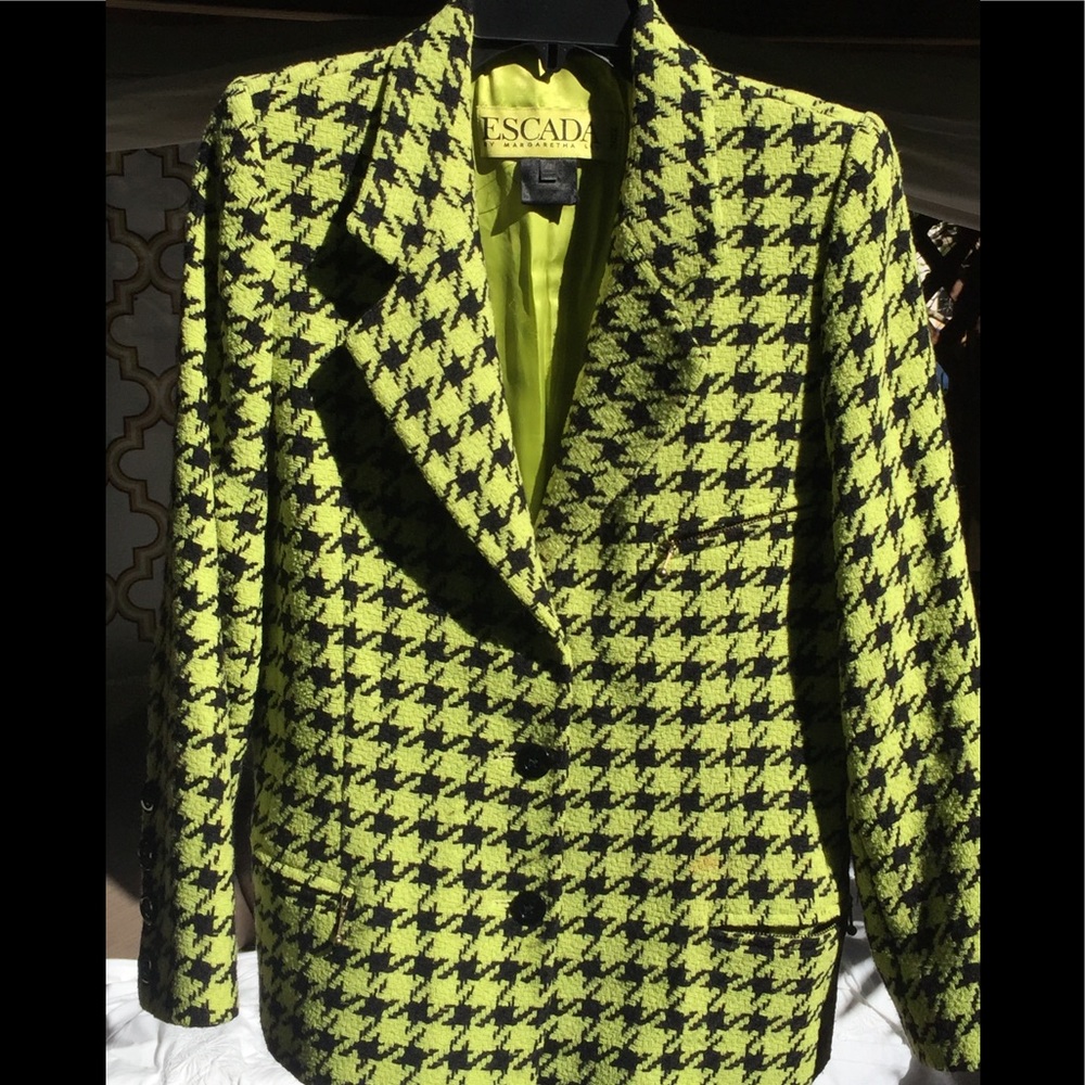 Ladies ESCADA Wool Blazer